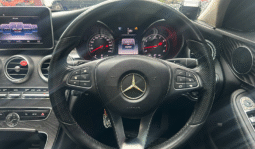 
										Mercedes-Benz C200 full									
